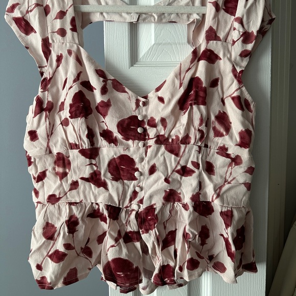 NWT Dynamite Top - Picture 5 of 5